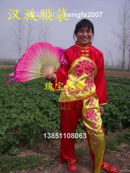 Glory Dragon and Dance Lion Dragon Lamp Corporation Film props: Minority Clothing Han Headdress Stage Costume