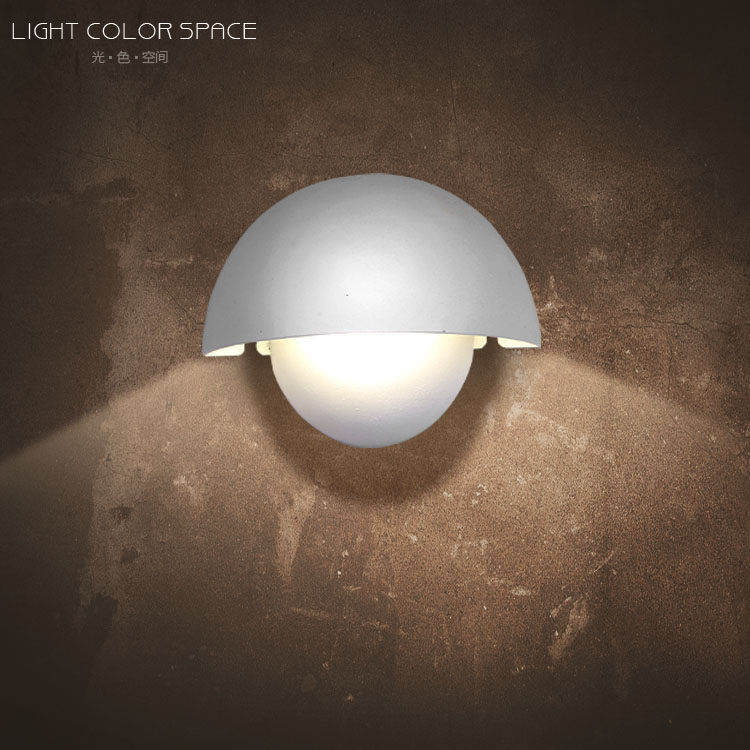 ��ɫ�ռ�����Ģ���ڵ� LCS-0421