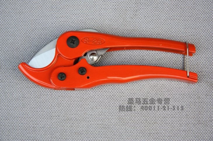 PVC pipe cutting cutter cutter plastic pipe scissors water pipe cutting 25mm