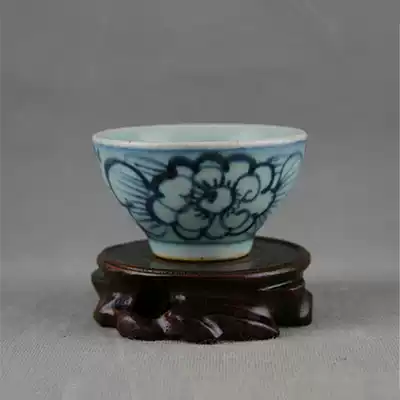 Qing Dynasty blue and white peony pattern Kung Fu Tea Cup Master Cup Single Cup Jingdezhen antique porcelain old goods collection antique