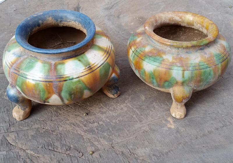 Antique Collectibles, Ancient Porcelain Package, Old Pulp, Antique Porcelain, Tang Sancai Three-Legged Pot, Clay Pot, Handmade Stippling Antique Collectibles, Ancient Porcelain Package, Old Pulp, Antique Porcelain, Tang Sancai Three-Legged Pot, Clay Pot, Handmade Stippling