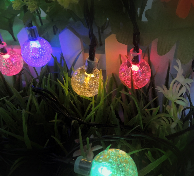Factory Direct Foreign Trade Jersey Christmas Burst 30LED Solar Bubble Ball Light String Festival Hanging Decoration Flashing Lights