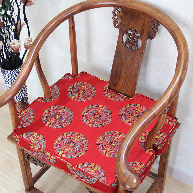 ������ʽ�Ҿߺ�ľɳ�����ɫ