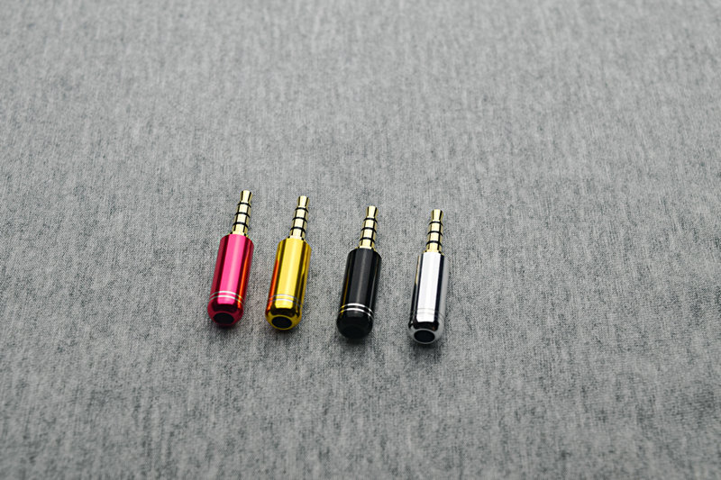 四节 3.5mm 耳机插头 手机耳机带麦控触点插头纯铜镀金 无标志版