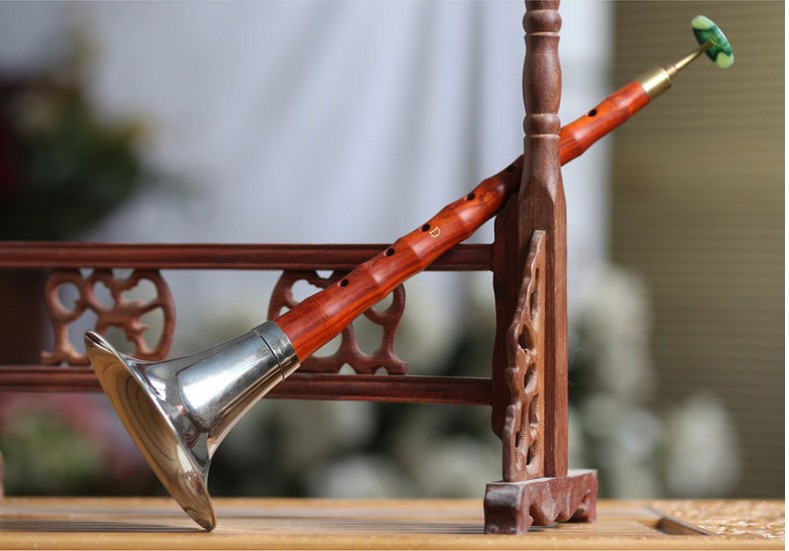 Yanjing Rosewood Suona D tune Folk size Suona musical instrument beginner horn CG down E tune small g tune process