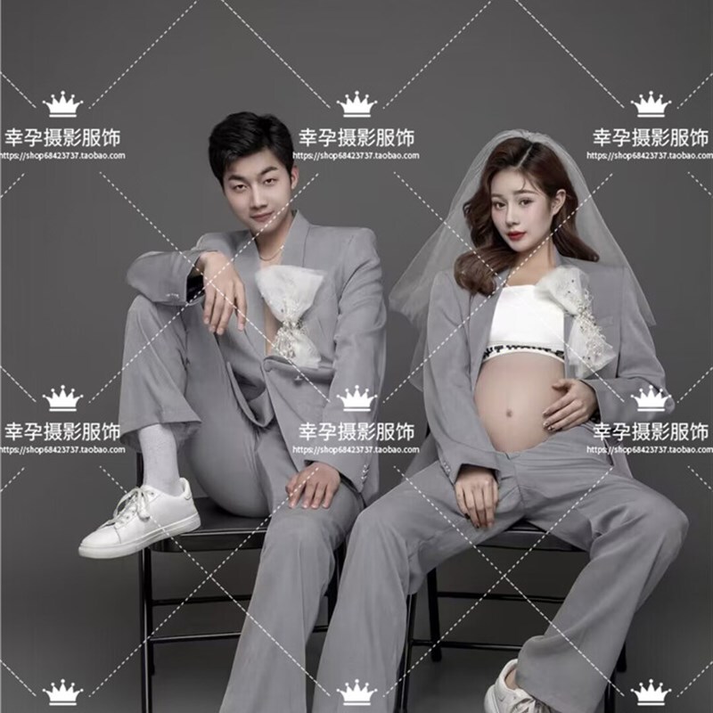 Photo Studio Exhibition New Maternity Photo Outfits, High-End Couple Suits, Artistic Photography, Maternity Photo Shoot Clothing Photo Studio Exhibition New Maternity Photo Outfits, High-End Couple Suits, Artistic Photography, Maternity Photo Shoot Clothing