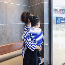 Parent-child wear sweatshirts for a family of three and four new spring wear T-shirts stylish striped mother-and-child wear long-sleeved mother-daughter wear T