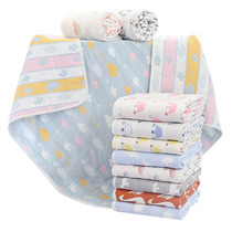 Pure cotton children are covered by gauze ultra - soft newborn blanket with 6 layers of gauze square scarf and embraced by soft children