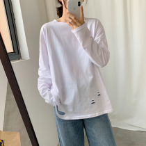 Spring and autumn New Hole solid color long sleeve T-shirt women white cotton loose base shirt long top round neck