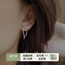 AMO Rear-hanging butterfly knot ear nail small crowddesign sensation sweet and earthen 2022 new wave qi high level sensation