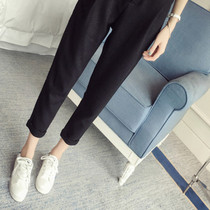 Good affordable hot sale cheap 2018 spring new fashion small trousers women wear nine-point pants Korean version of the short suit
