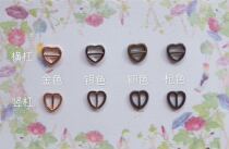 Bjd baby clothes heart shape Japanese word button accessories inner diameter 4mm mini ultra small button button diy accessories 3 yuan 10 grains