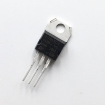 Three-terminal regulator L7815CV 7815 15V TO-220 IC regulator IC