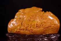 Northern Laos Malt Yellow Polymerized Xiantu Landscape Pendulum Pieces Round Carved Seal Pendant Necklace Collection Custom