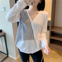 Korean large size womens fat sister belly coat womens V-collar base sweater temperament slim striped sweater