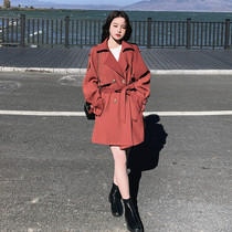 Small short windbreaker jacket womens 2021 spring Korean version loose thin casual British style maple leaf red coat