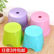 Simple living room plastic round stool Portable Balcony baby stool short Four Seasons universal small stool sofa stool seat