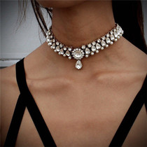 European and American fashion short clavicle chain Pearl crystal diamond pendant Baroque necklace bride accessories female neck neck