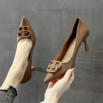 Sturbolea always keep elegant self-retaining style ~ French pointed head temperament square button high heels female heel