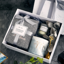 Wedding gift Wedding return gift Bridesmaid best man small birthday gift High-end creative net red ins happy candy gift box