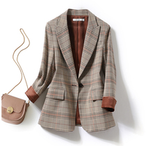 Seven-sleeved little suit coat woman's new shirt in spring and autumn 2023