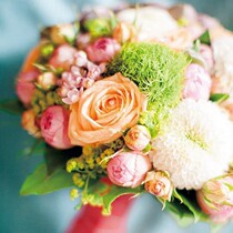 Zhou Hua four times a month a weekly flower mix and match a bouquet of flowers a monthly flower office home Jiangsu Zhejiang and Shanghai