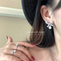 PP Ornament Exclusive Ins Wind Butterfly Knot Earrings Woman Korean Temperament Net Red Advanced Sensation Ear Pendant Round Face
