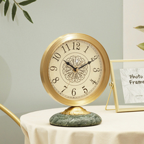 Light Extravagant Brass Modern Seat Clock Brief Home Living Room Bench Bell Creative Bedroom Decorative Pendulum Eurostyle Desktop Clock