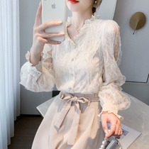 South Korea 2021 spring new lace V collar embroidered lace shirt fairy long sleeve chiffon shirt French top female