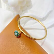 Zhou Dafu Huanmei ancient method passed down Golden Lianpeng pendant bracelet woman not falling out of color with the same style of vegetarian circle 16K gold