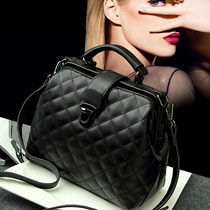 Womens bag 2021 New Tide personality Fashion shoulder bag simple Joker ins temperament explosive leather womens bag tide