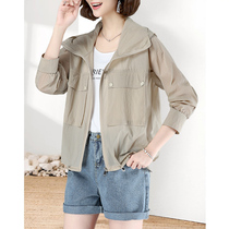 Foreign mother Summer Lady sunscreen clothes female size loose short cardigan outdoor thin coat wild coat wild tide