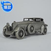 Western Antiquity Old Master Che model White Tin Lead Model 1930 Old Pinlisi Model Nostalgia Gift Pendulum