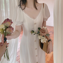 From an art ensemble girl retro gentle wind v leading with a blistering sleeveless dress and a slim waist lace dress.