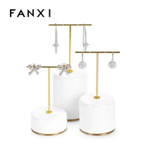 Fanxi FANXI earrings SHOW SHELF MINIMALIST EARRINGS ADORNED ROUND BASE EARRINGS SHOW WHITE SZ031