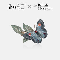 shes British Museum Butterfly dream Suriname original handmade beaded butterfly pinch clip edge clip star with the same headdress