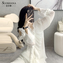 Xia Chaoxian sweet lotus off-the-shoulder shirt top female Zhao Rusi same fashion tide Yang Mi design sense Li Qin