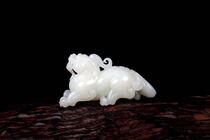 Pure natural and field jade seed bracelet bracelet necklace necklace shepherd white jade leopard Pendant handlebar piece Guanyin Buddha sign