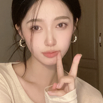 Temperament light luxury high-end flash diamond broken silver earrings simple and versatile earrings earrings personality niche design earrings