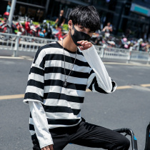 Autumn and winter ins mens Korean long-sleeved T-shirt fake two-piece Port wind black and white stripes trend Autumn and winter large size loose fat