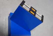 Lishen 3 2 volts lithium iron 40 Ann suitable starting battery electric car battery