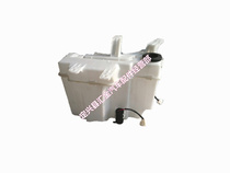 Yellow Sea Qisheng Auto Parts Yellow Sea Dawn Qisheng F1 spray kettle wiper kettle antifreeze