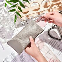Glasses bag anti-pressure portable female minimalist containing bag to automatically close the sun-sunglasses bag eye bag