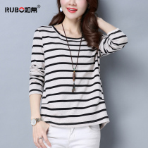 Striped T-shirt female Korean version easing 2022 Spring autumn new middle aged womens clothing blouses mother Spring and autumn jersey