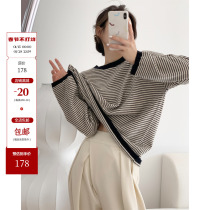 ICTS has a freely retractable visual sense. Lazy tuned neckline contrasts with colors fashionable soft waxy loose body striped sweater