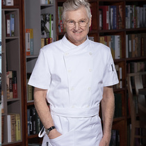 Domino chefs clothes short sleeves summer thin breathable net chef clothes custom printed LOGO kitchen work clothes men