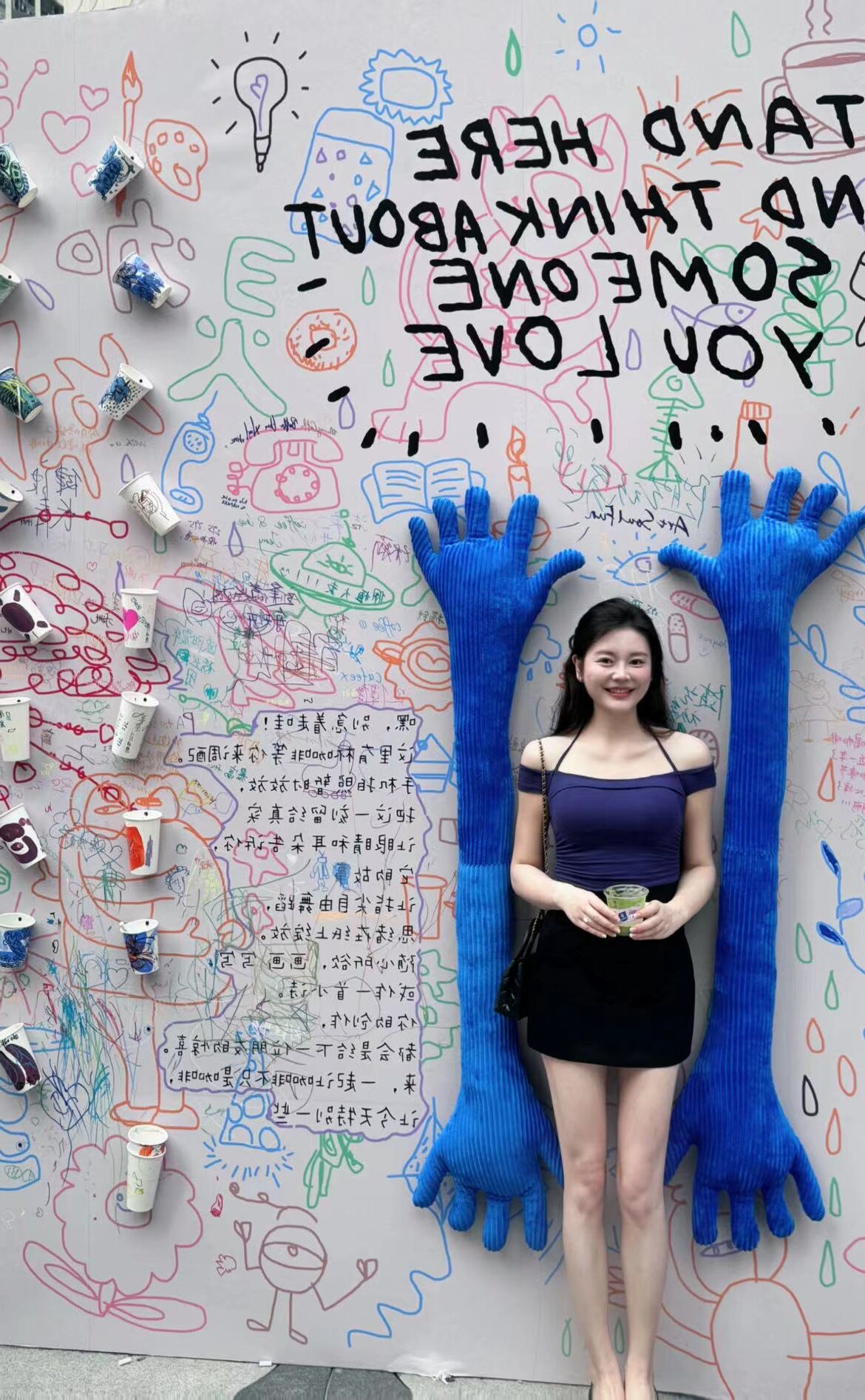 玖绪夏季辣妹挂脖T恤 一字肩露肩设计小露性感 短款紧身勾勒腰线 纯欲风满满