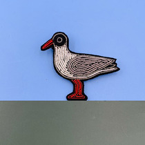 Exquisite metal wire hand embroidered cute cartoon bird cute seagull brooch suit accessories embroidery brooch pin badge