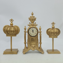Light and luxurious vintage clock seat clock pendulum pieces Living room European style American made old small table bell old classic desk decoration