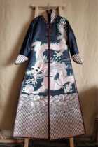  Cloud decoration totem original womens long coat ethnic style old embroidery plate Golden Tamron silk satin high temperament womens top